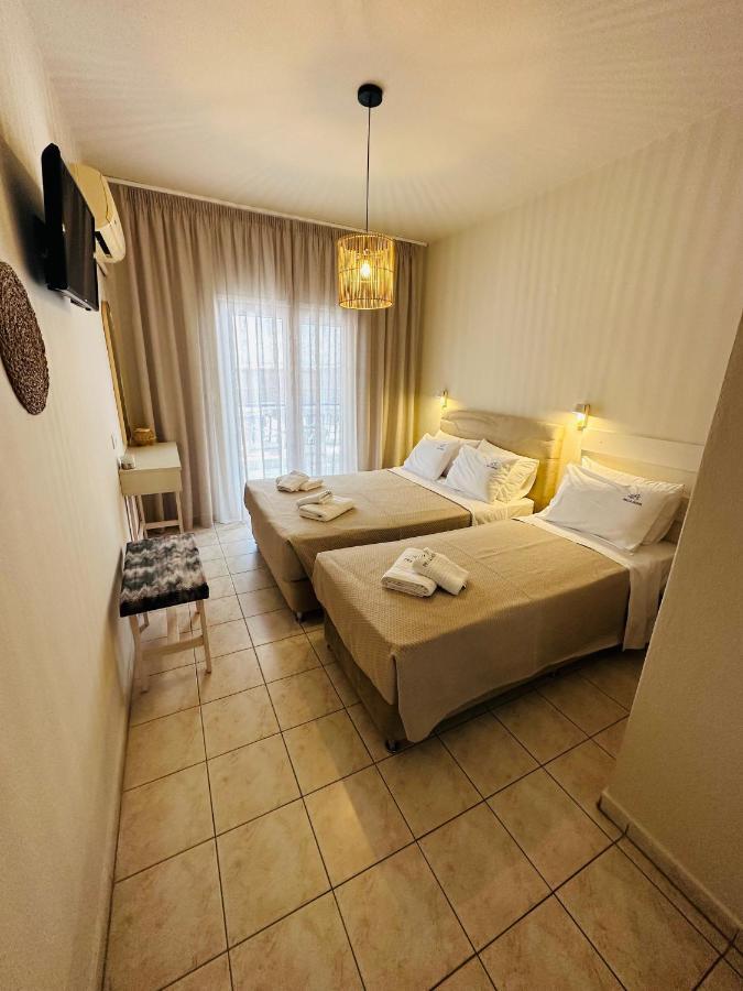 Pella Hotel - New เนโอสมาร์มาราส ภายนอก รูปภาพ